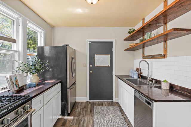 1203 Morgan Avenue N, Minneapolis, MN 55411