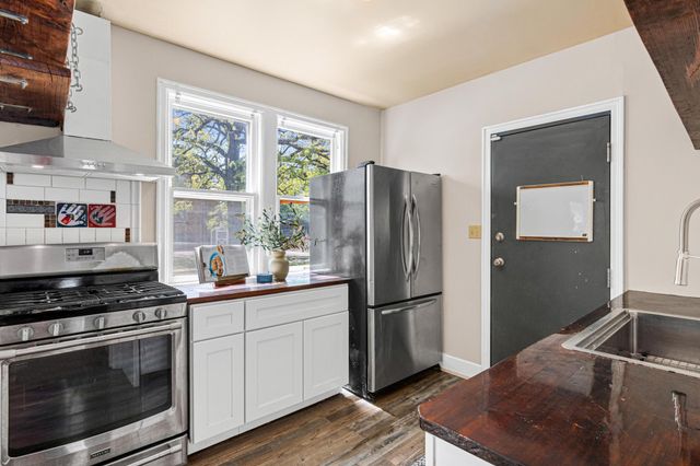 1203 Morgan Avenue N, Minneapolis, MN 55411