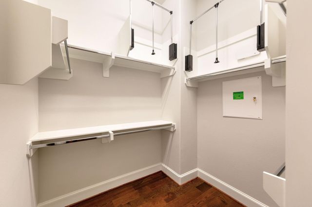 2722 Maxroy Street, Houston, TX 77007