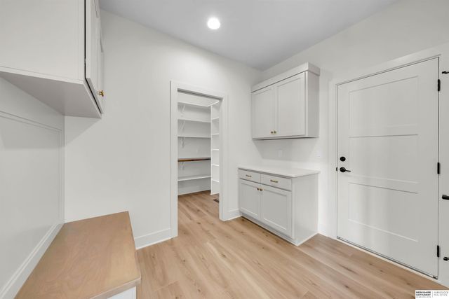 10910 S 222nd Street, Gretna, NE 68028