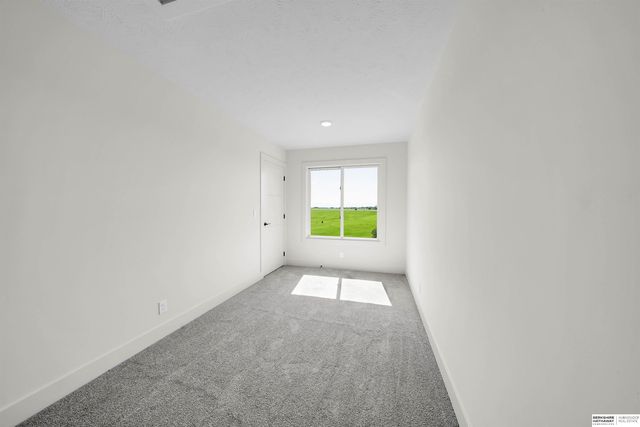 10910 S 222nd Street, Gretna, NE 68028