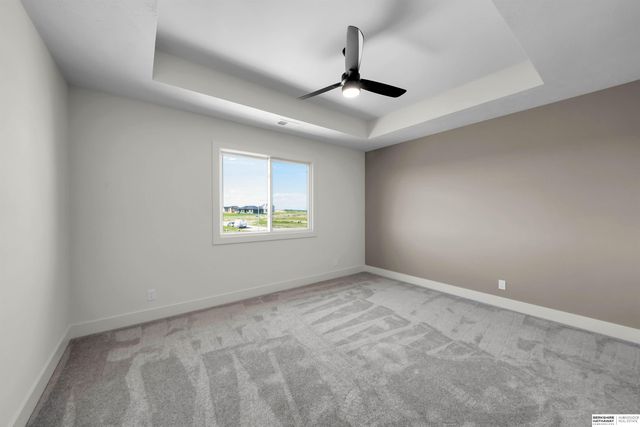 10910 S 222nd Street, Gretna, NE 68028