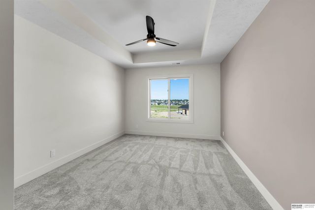 10910 S 222nd Street, Gretna, NE 68028