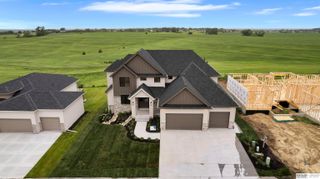 10910 S 222nd Street, Gretna, NE 68028