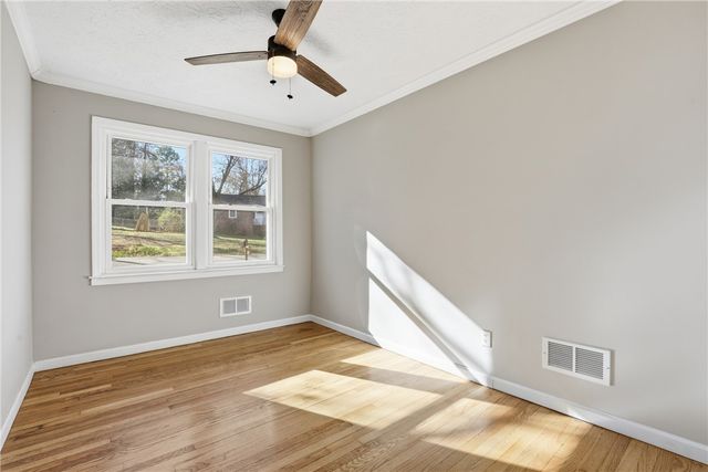 601 S D Street, Easley, SC 29640