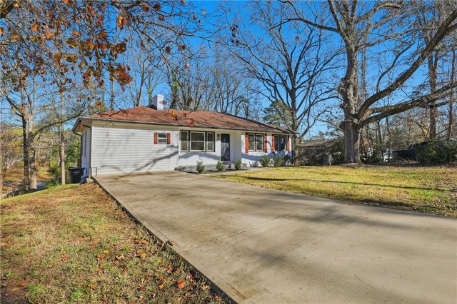 601 S D Street, Easley, SC 29640