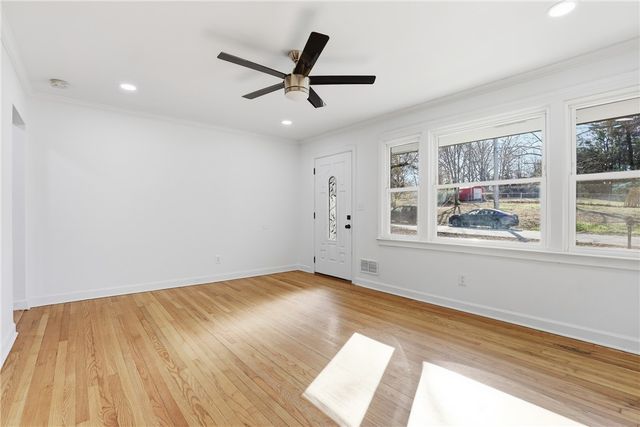 601 S D Street, Easley, SC 29640