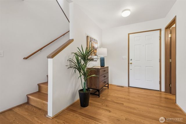 24028 235th Avenue SE, Maple Valley, WA 98038