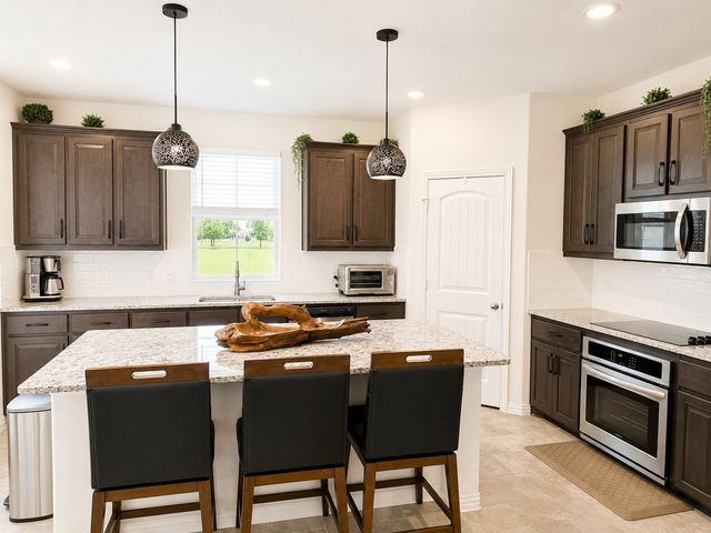 5024 Freestone Drive, Weatherford, TX 76085