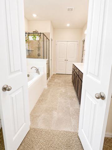 5024 Freestone Drive, Weatherford, TX 76085