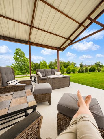 5024 Freestone Drive, Weatherford, TX 76085