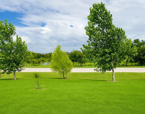 5024 Freestone Drive, Weatherford, TX 76085