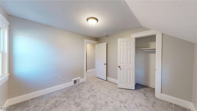 3043 W 105th Street, Cleveland, OH 44111