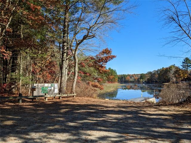 214 Lake Drive, Glocester, RI 02814