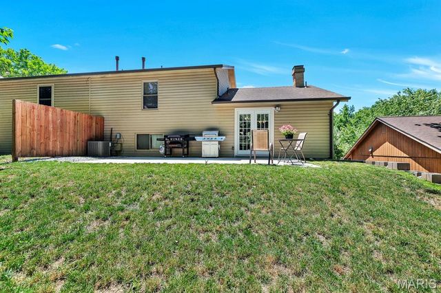 21 Telluride Drive, St Peters, MO 63376