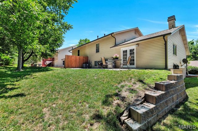 21 Telluride Drive, St Peters, MO 63376