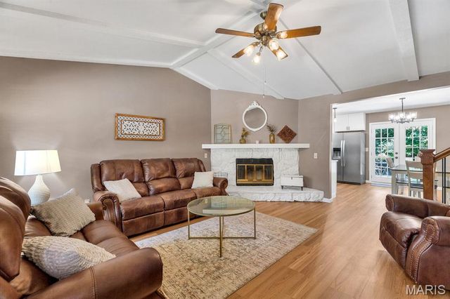 21 Telluride Drive, St Peters, MO 63376