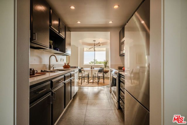 1230 Horn Avenue 524, West Hollywood, CA 90069