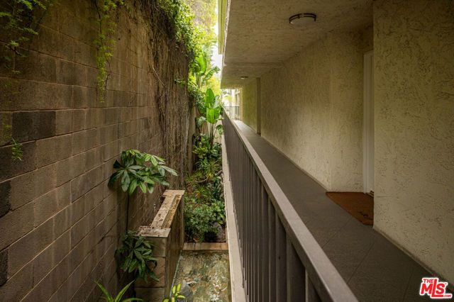 1230 Horn Avenue 524, West Hollywood, CA 90069