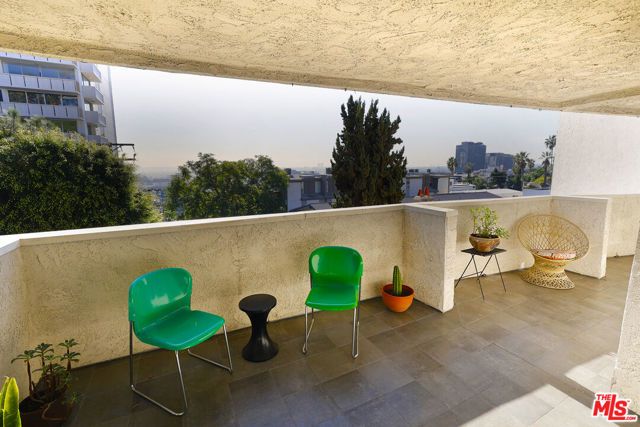 1230 Horn Avenue 524, West Hollywood, CA 90069