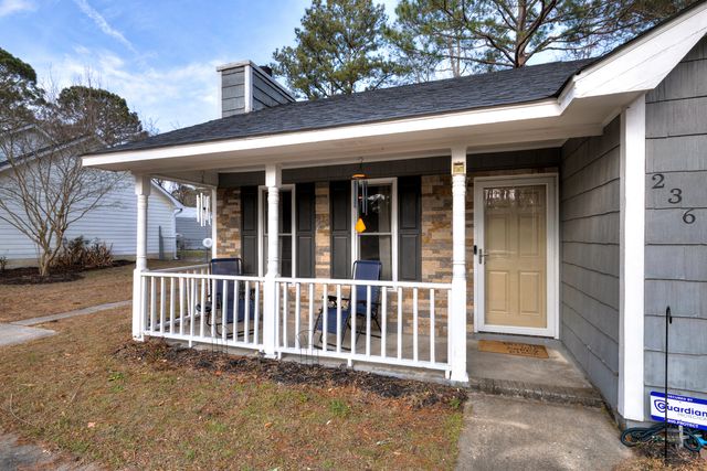 236 Hunters Road, Hopkins, SC 29061