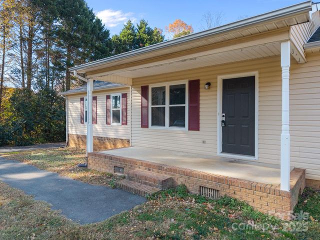 250 Douglas Street, Salisbury, NC 28144
