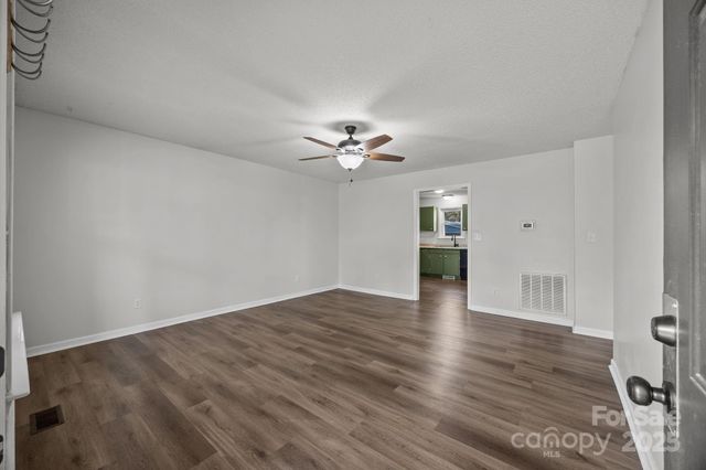 250 Douglas Street, Salisbury, NC 28144