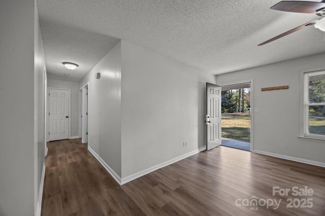 250 Douglas Street, Salisbury, NC 28144