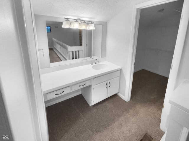 7659 Eagle Valley Pass, Indianapolis, IN 46214