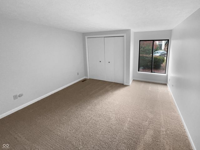 7659 Eagle Valley Pass, Indianapolis, IN 46214