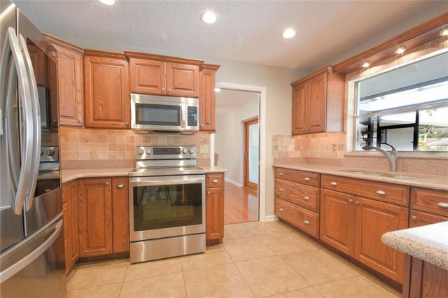212 TOLLGATE TRAIL, Longwood, FL 32750