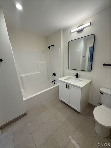 1117 West Fayette Street 204, Syracuse, NY 13204