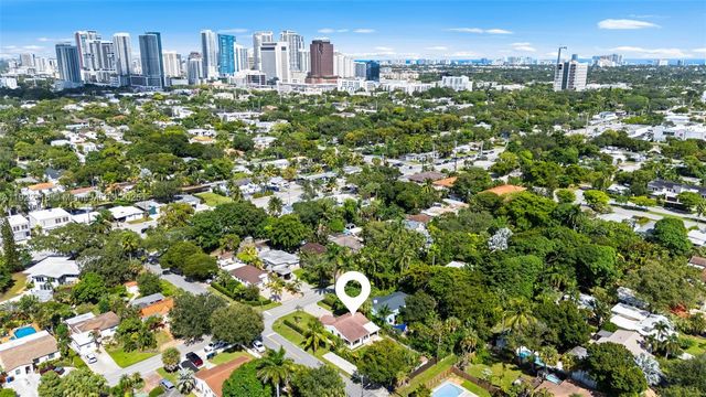 520 SW 12th Ct, Fort Lauderdale, FL 33315