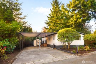 19425 Hollyhills Drive NE, Bothell, WA 98011