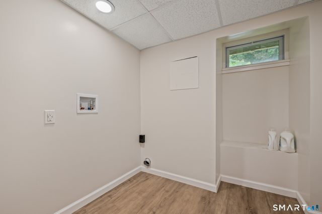 58 Jackson Avenue, West Hartford, CT 06110