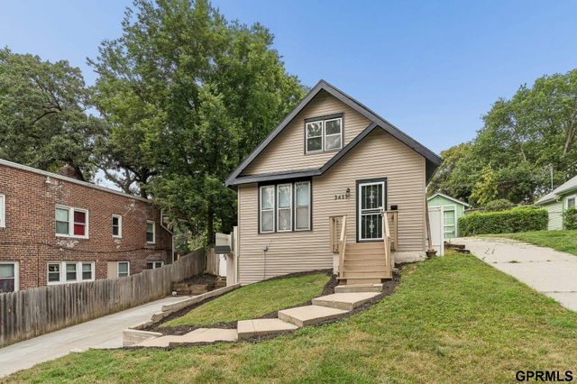 3417 Burt Street, Omaha, NE 68131