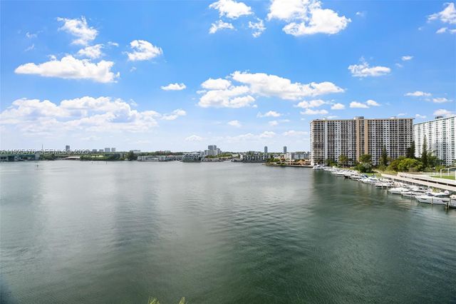 17150 N Bay Rd 2706, Sunny Isles Beach, FL 33160