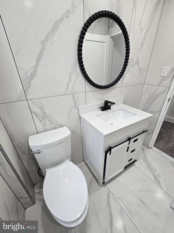 940 E ALLENS LN, Philadelphia, PA 19150