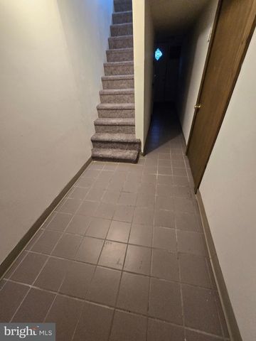 940 E ALLENS LN, Philadelphia, PA 19150