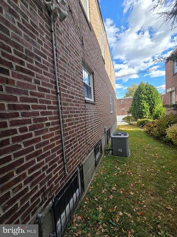 940 E ALLENS LN, Philadelphia, PA 19150