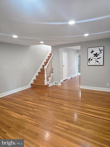 940 E ALLENS LN, Philadelphia, PA 19150