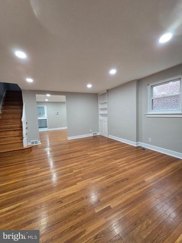 940 E ALLENS LN, Philadelphia, PA 19150