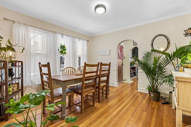 6656 N Oconto Avenue, Chicago, IL 60631