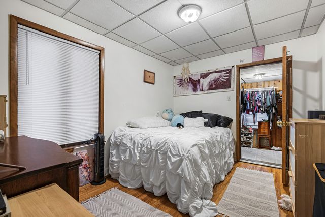 6656 N Oconto Avenue, Chicago, IL 60631