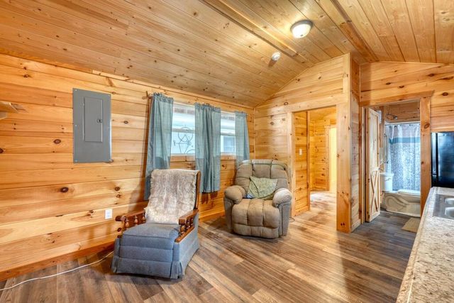 4220 Riverbank Run, Hiawassee, GA 30546