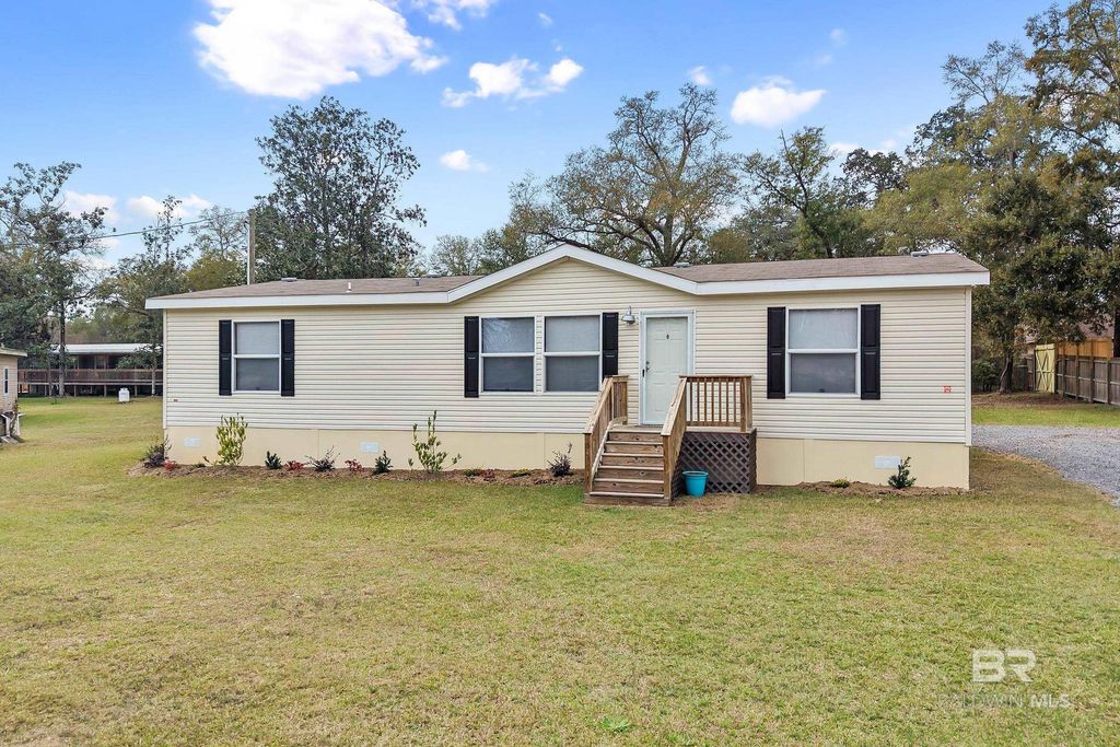 13059 4th Street, Lillian, AL 36549