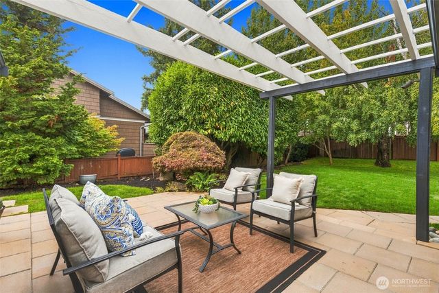 124 6th Avenue, Kirkland, WA 98033