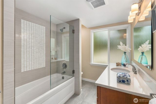 124 6th Avenue, Kirkland, WA 98033