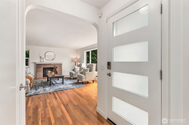 124 6th Avenue, Kirkland, WA 98033