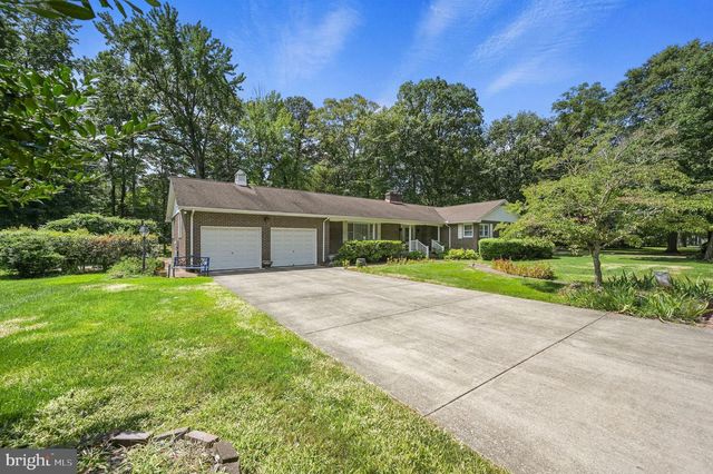 26 WINGED FOOT CT, Dover, DE 19904